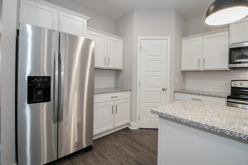 220 Drayton Drive #B Clarksville TN 37042