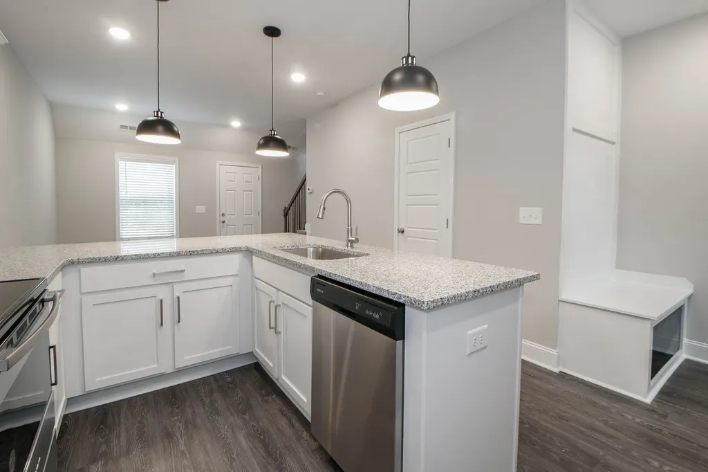 220 Drayton Drive #B Clarksville TN 37042