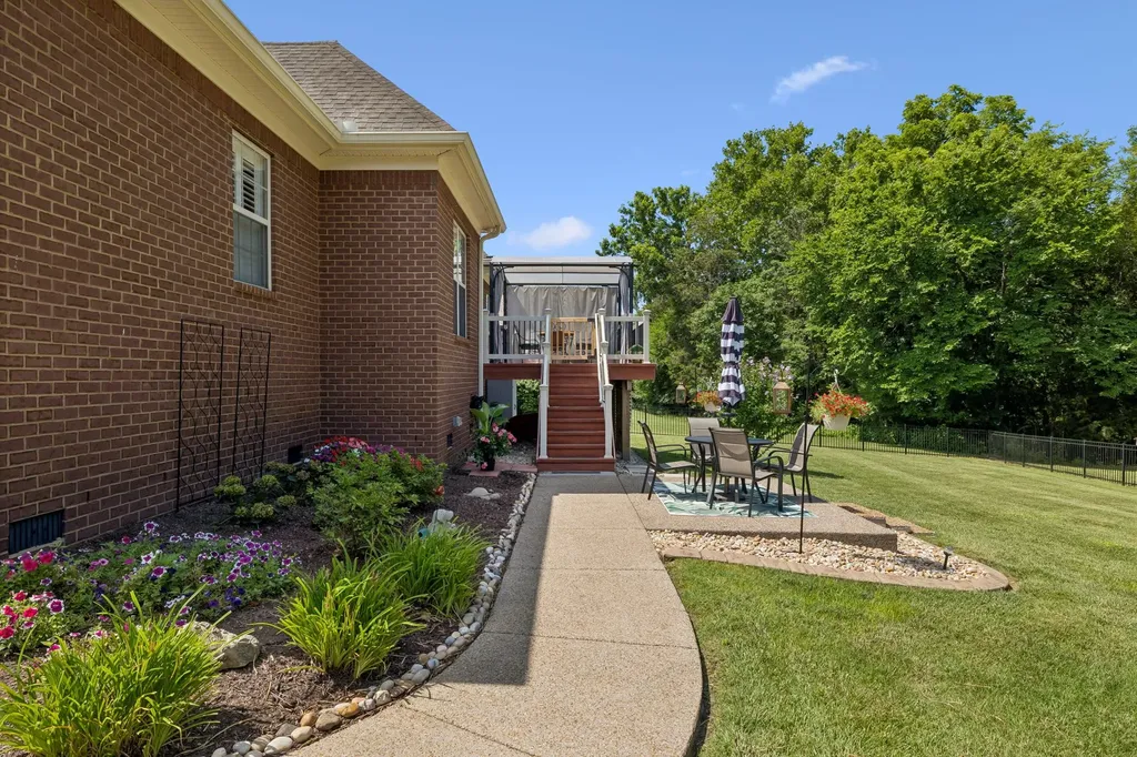 118 Tirzah Street Lebanon TN 37087