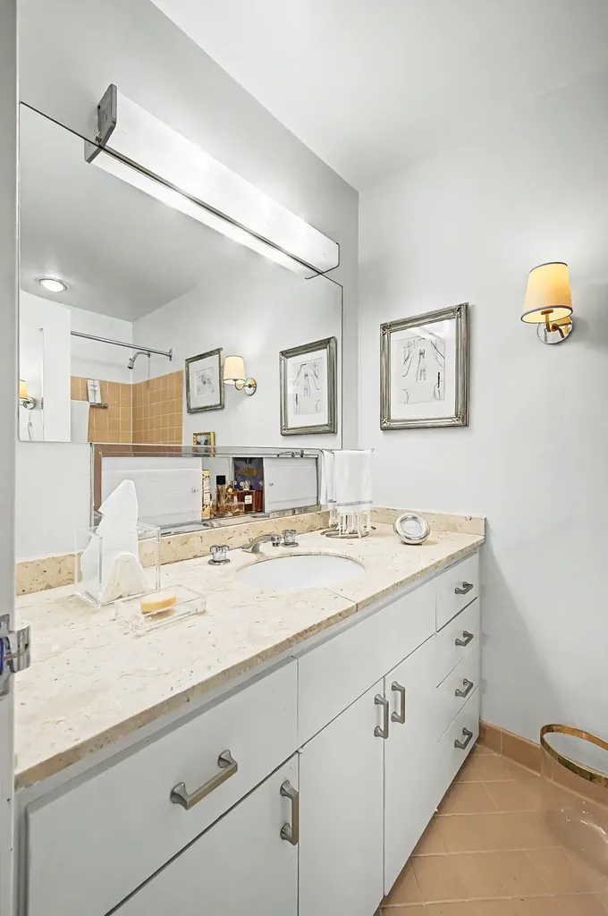 105 Leake Avenue Nashville TN 37205