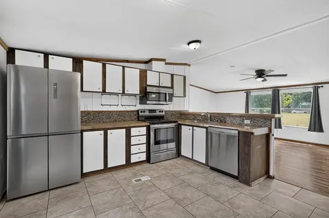 6 Preston Lane Elmwood TN 38560
