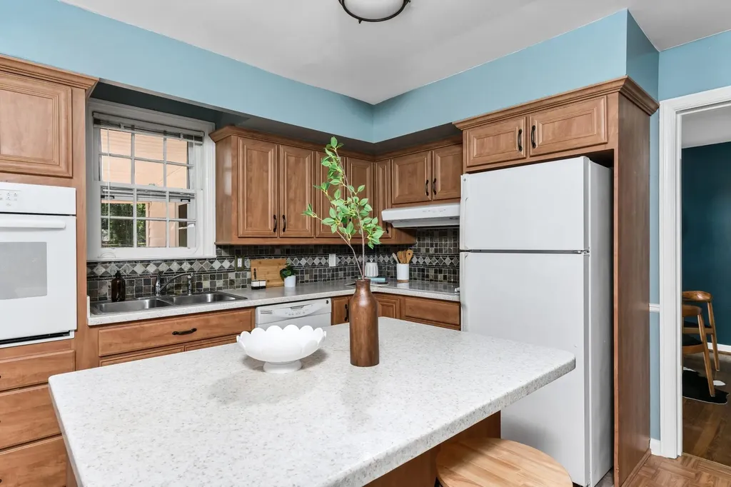 217 Ridgeway Drive Nashville TN 37214