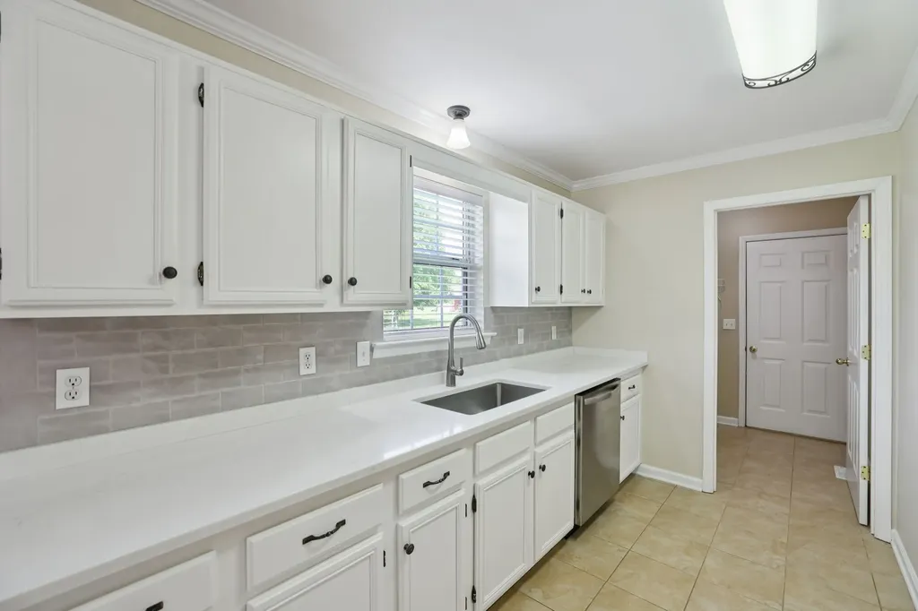 1812 Golden Valley Drive Christiana TN 37037