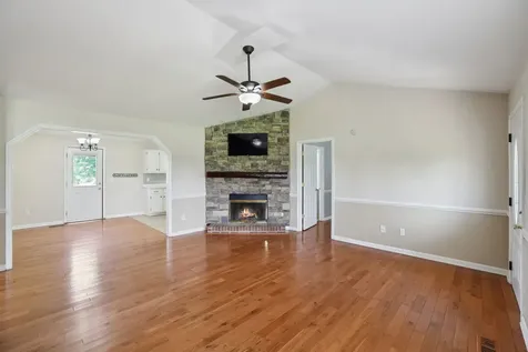 1812 Golden Valley Drive Christiana TN 37037