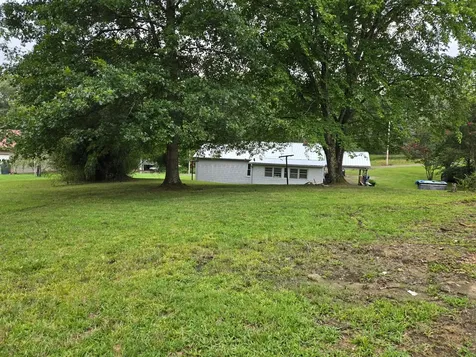 90 Wren Avenue Camden TN 38320
