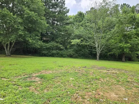 90 Wren Avenue Camden TN 38320