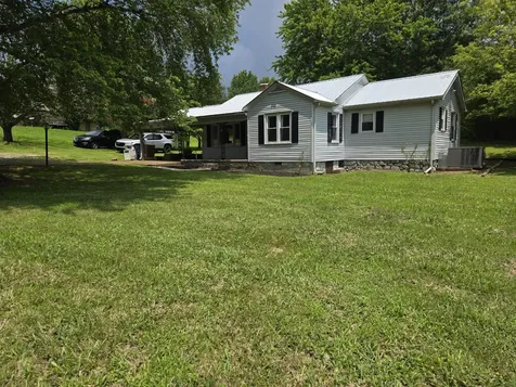 90 Wren Avenue Camden TN 38320