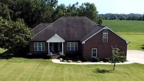 419 W Hester Road Cottontown TN 37048