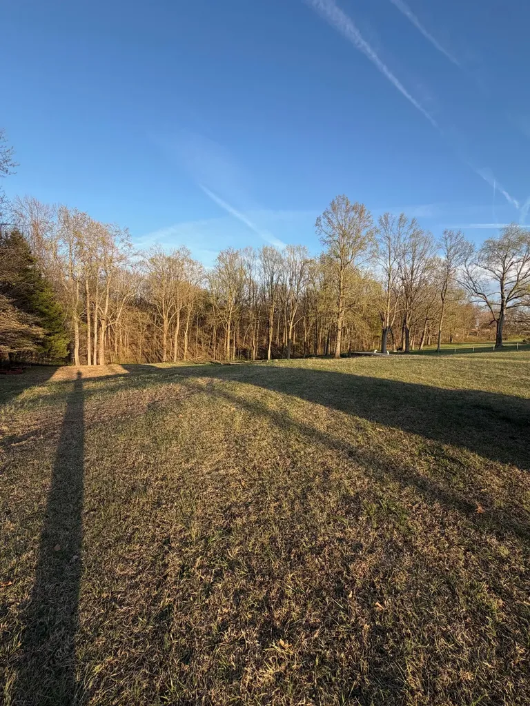128 Hood Road Cottontown TN 37048