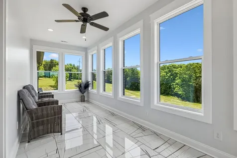 2064 Roberts Road Watertown TN 37184