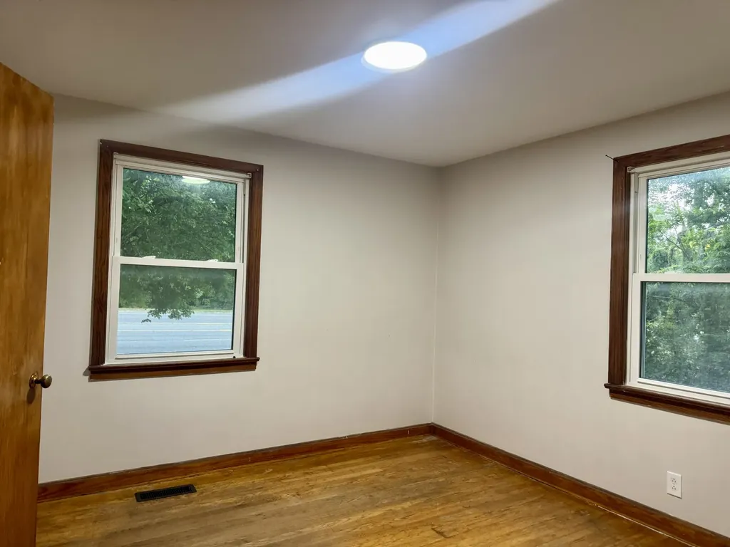 2708 Highway 41, S Greenbrier TN 37073