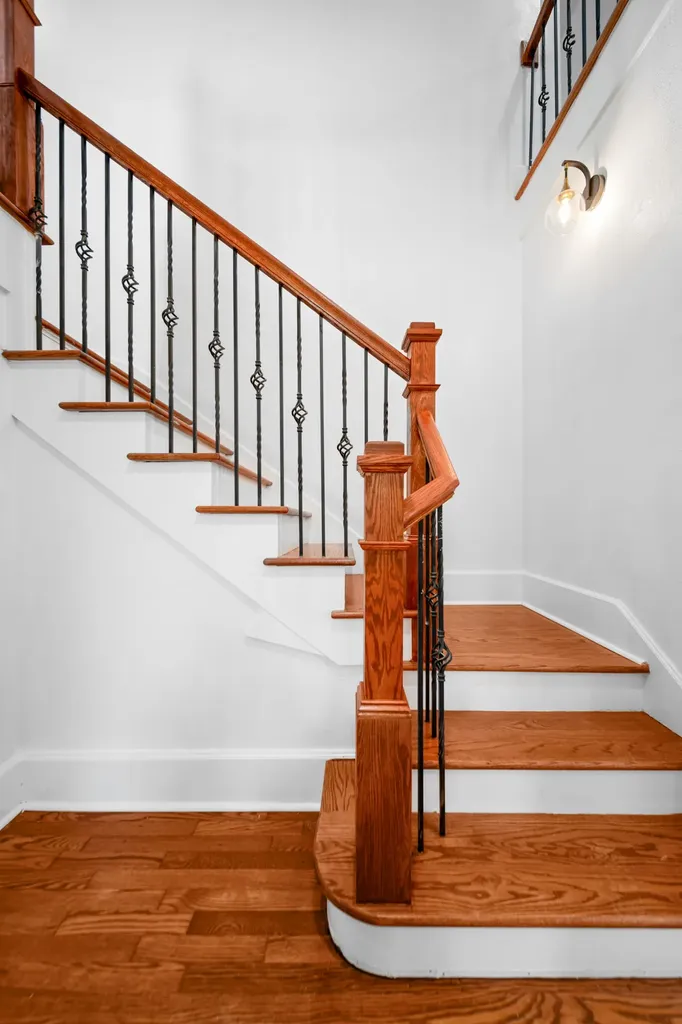 1021 31st Ave, N Nashville TN 37209