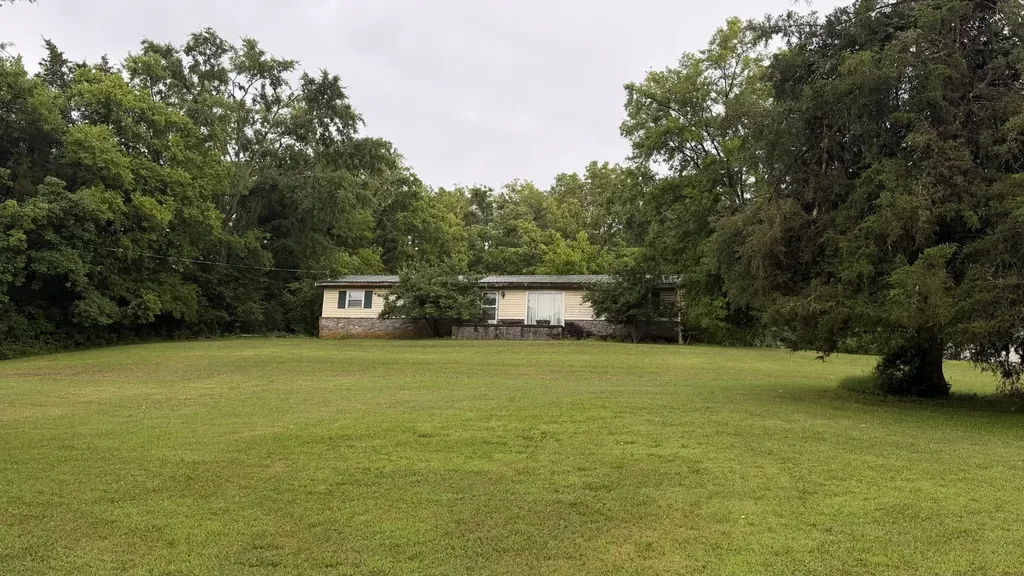 1103 Cartwright Cir, N Goodlettsville TN 37072