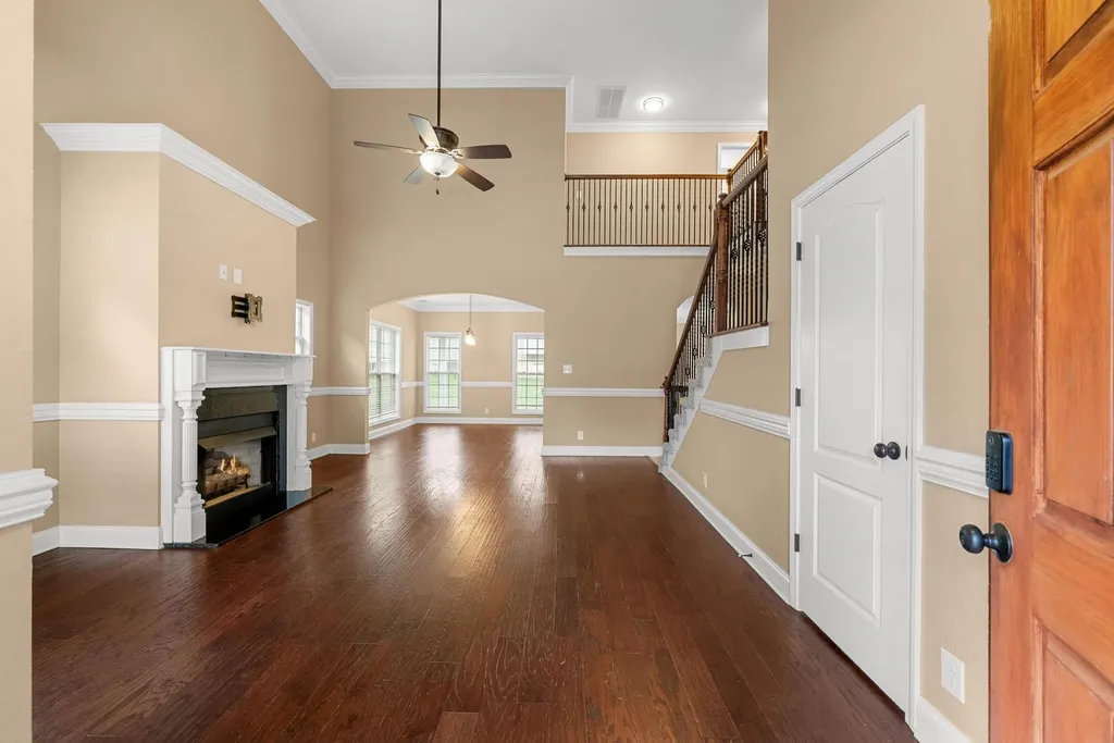 268 Turnberry Circle Clarksville TN 37043