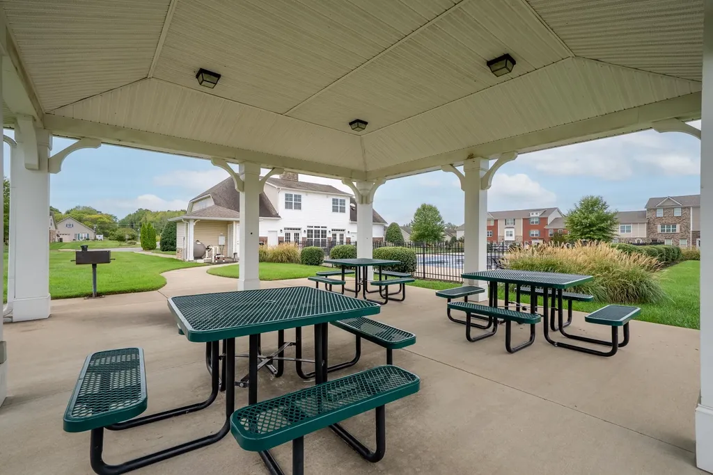 268 Turnberry Circle Clarksville TN 37043