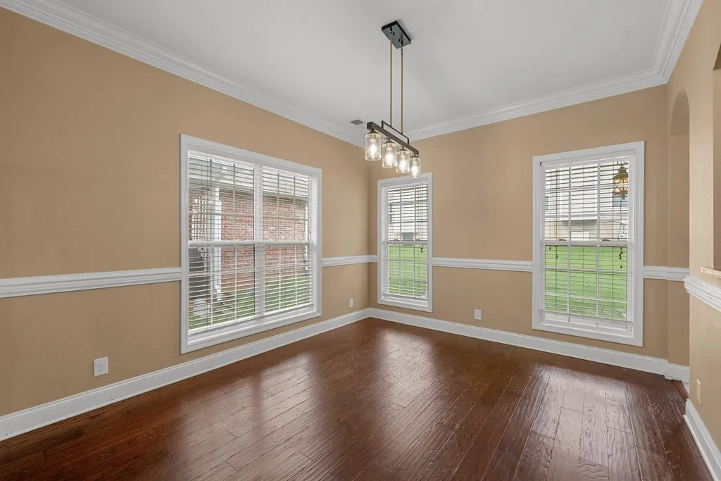 268 Turnberry Circle Clarksville TN 37043
