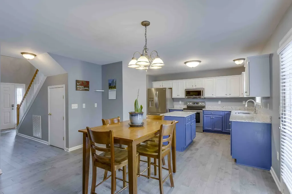 2012 Trenton Drive Spring Hill TN 37174