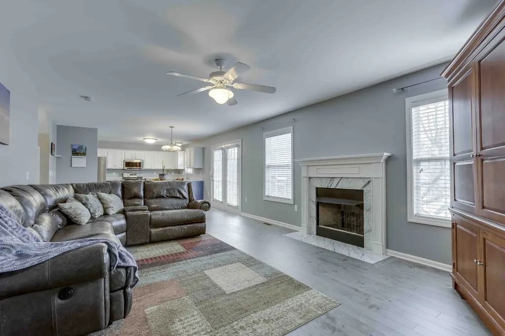 2012 Trenton Drive Spring Hill TN 37174