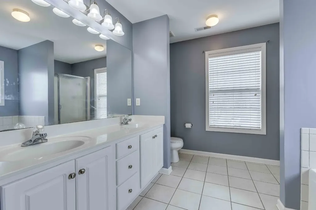 2012 Trenton Drive Spring Hill TN 37174
