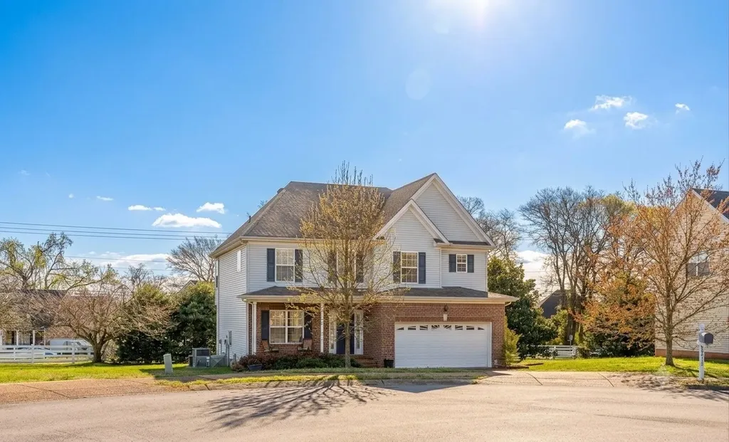 2012 Trenton Drive Spring Hill TN 37174