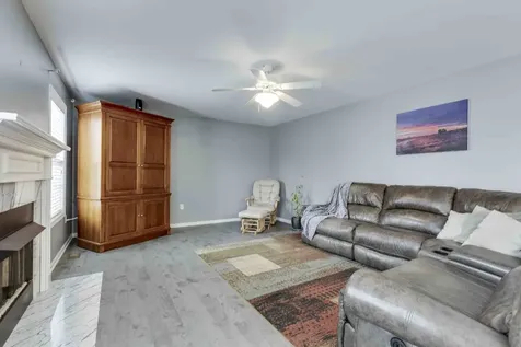 2012 Trenton Drive Spring Hill TN 37174