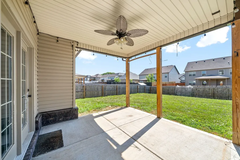 205 Elwell Road Clarksville TN 37042
