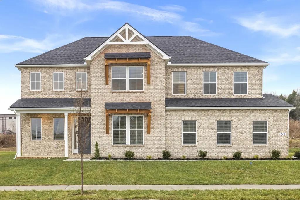 123 East Hill Street Mount Juliet TN 37122