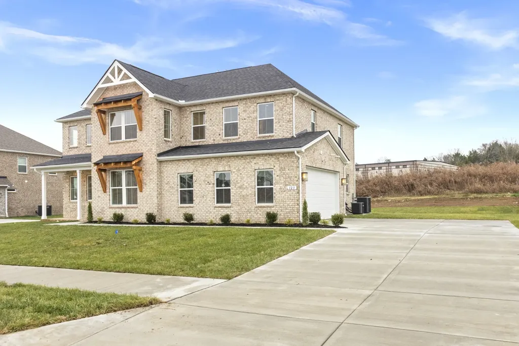 123 East Hill Street Mount Juliet TN 37122