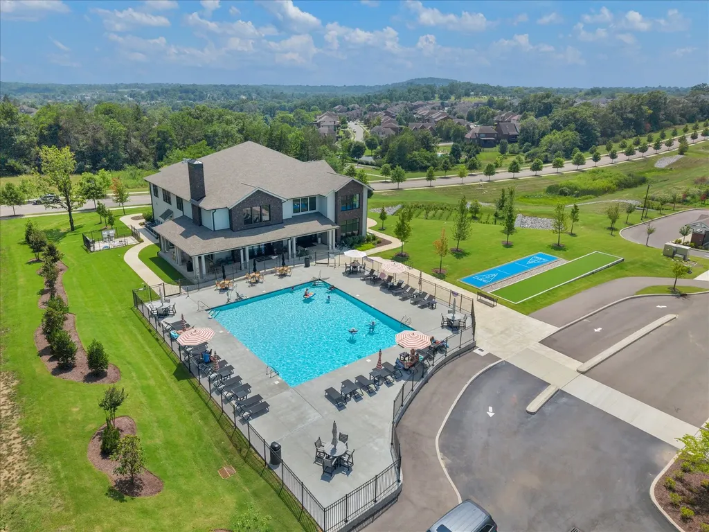 6300 York Drive Hermitage TN 37076