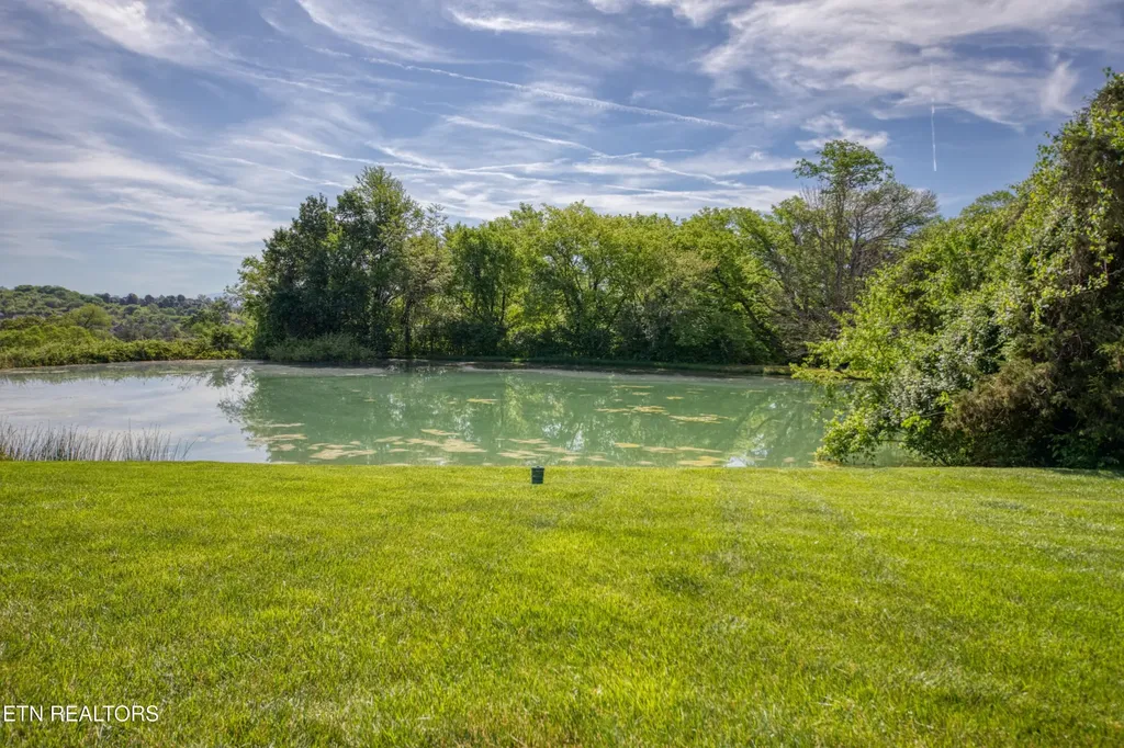 529 Stone Vista Lane Knoxville TN 37934