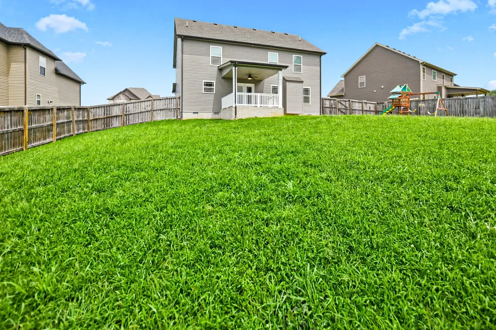 542 Tacoma Drive Clarksville TN 37043