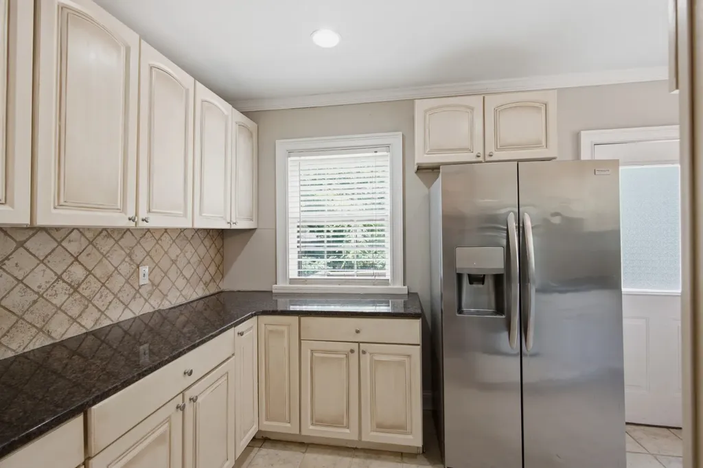 517 Chesterfield Avenue Nashville TN 37212