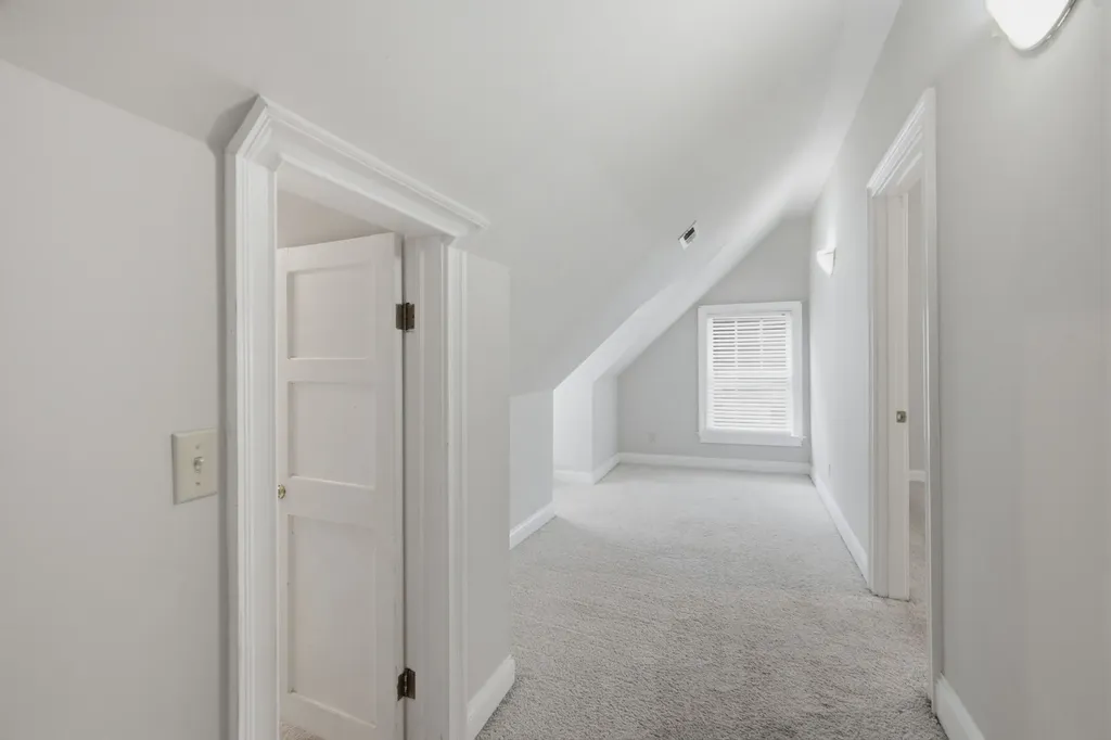 517 Chesterfield Avenue Nashville TN 37212