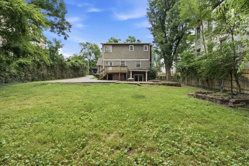 517 Chesterfield Avenue Nashville TN 37212