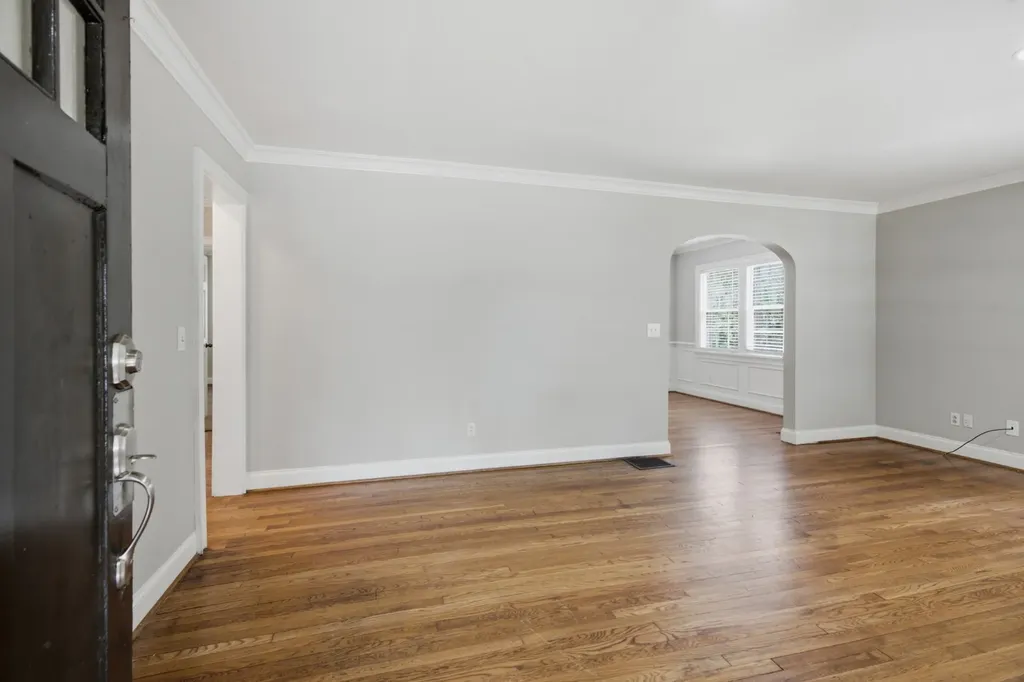 517 Chesterfield Avenue Nashville TN 37212