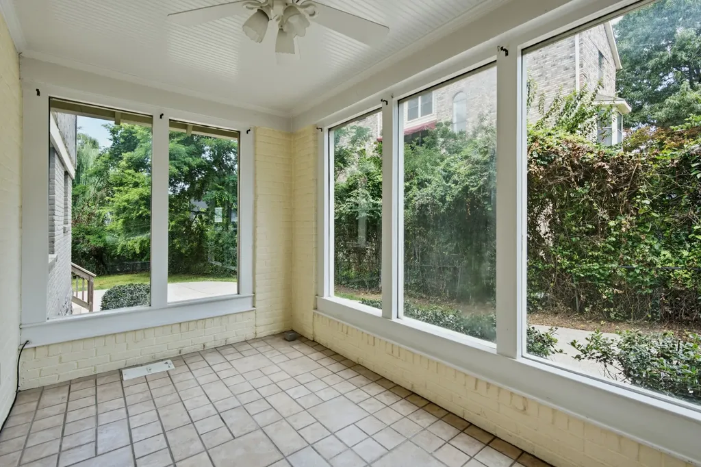 517 Chesterfield Avenue Nashville TN 37212
