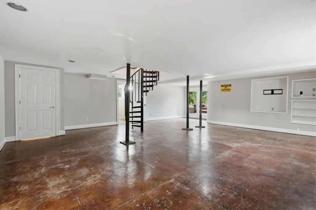 517 Chesterfield Avenue Nashville TN 37212
