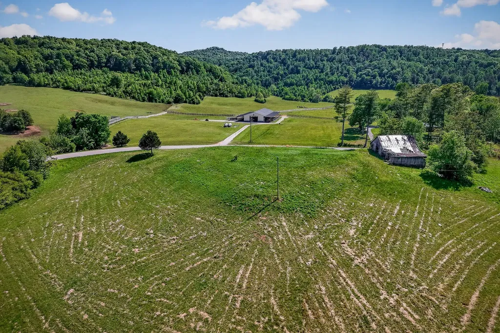 305 Caney Bend Road Doyle TN 38559