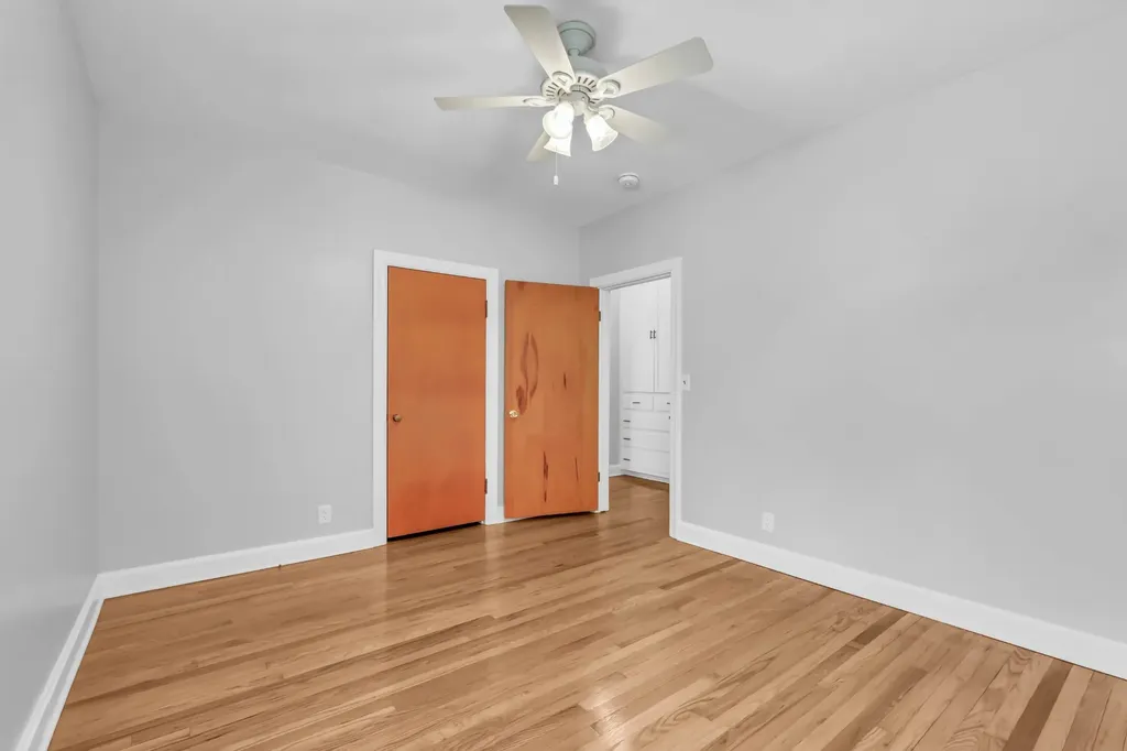 217 E Meadow Circle Clarksville TN 37043