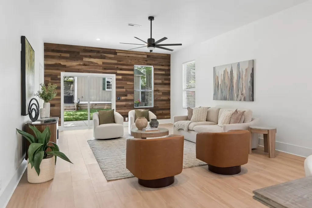 1003 Thomas Avenue Nashville TN 37216