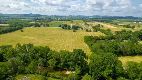 2393 Trousdale Ferry Pike Lebanon TN 37087