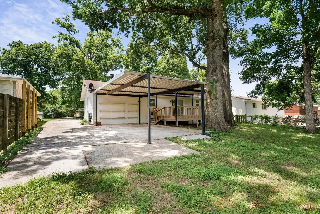 3614 Floral Drive Nashville TN 37211