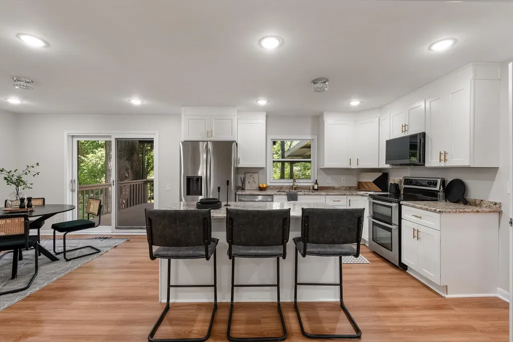 3614 Floral Drive Nashville TN 37211