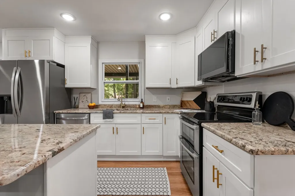 3614 Floral Drive Nashville TN 37211