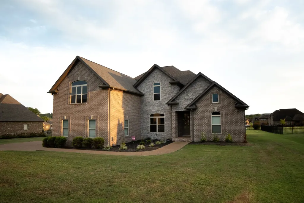 792 Stonebrook Lane Lebanon TN 37087