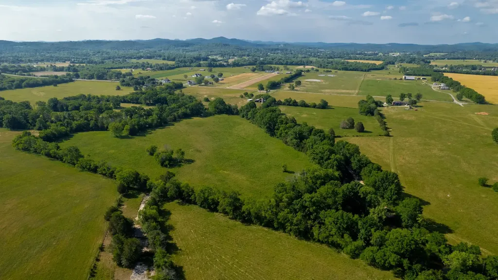 2161 Trousdale Ferry Pike Lebanon TN 37087
