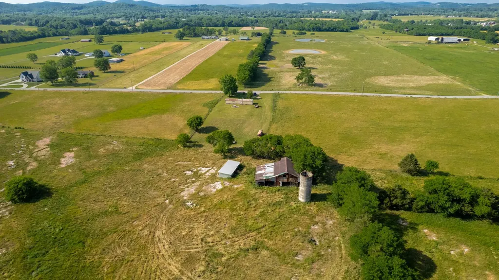 2161 Trousdale Ferry Pike Lebanon TN 37087