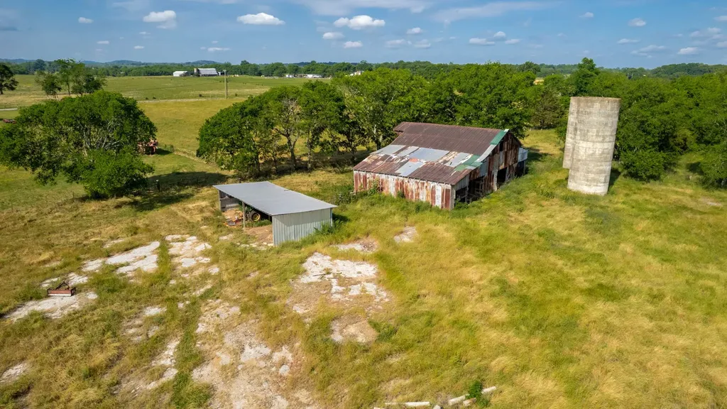 2161 Trousdale Ferry Pike Lebanon TN 37087
