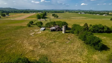 2161 Trousdale Ferry Pike Lebanon TN 37087