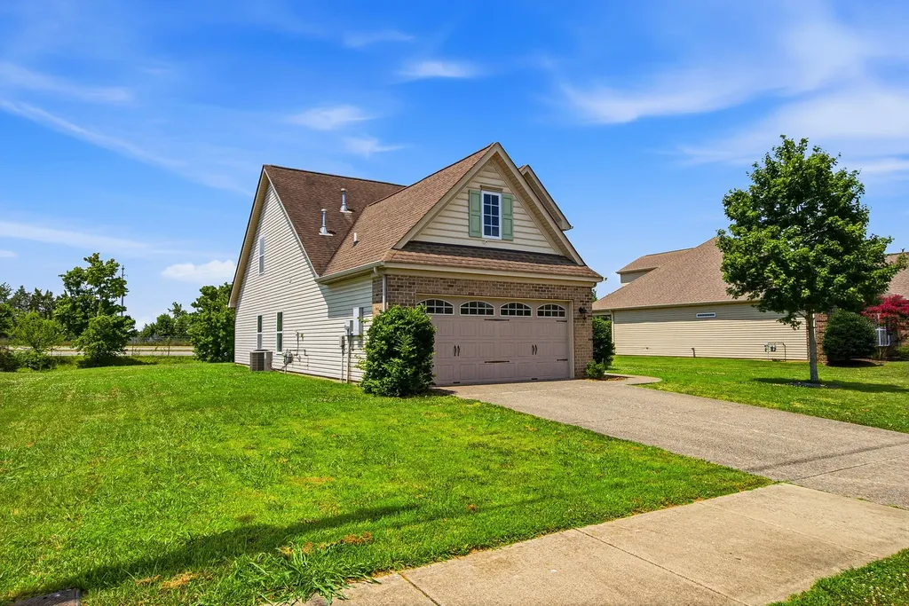 1107 Savannah Avenue Gallatin TN 37066